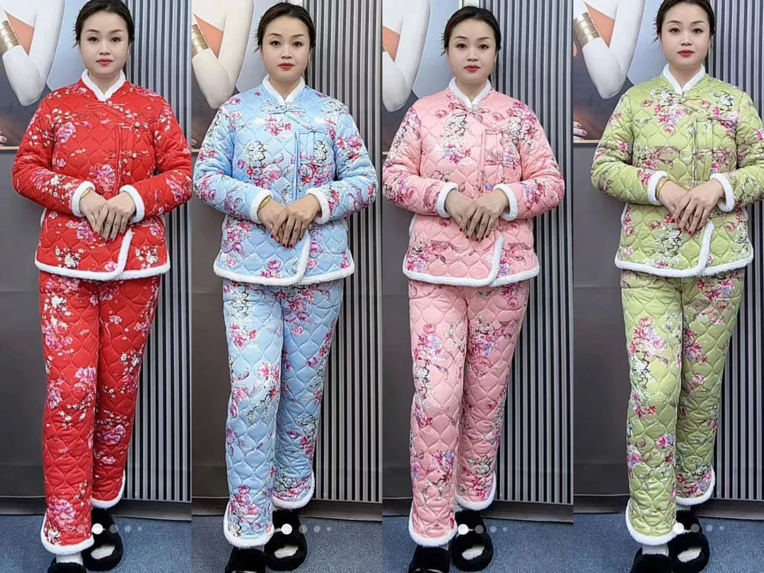 2024冬季新款加绒加厚棉衣套装时尚洋气百搭显瘦保暖妈妈装套装