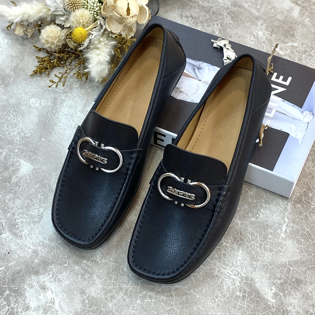 D12 皮鞋男款爆款2025新款痞帅潮男豆豆鞋软底软底经典黑色厚底