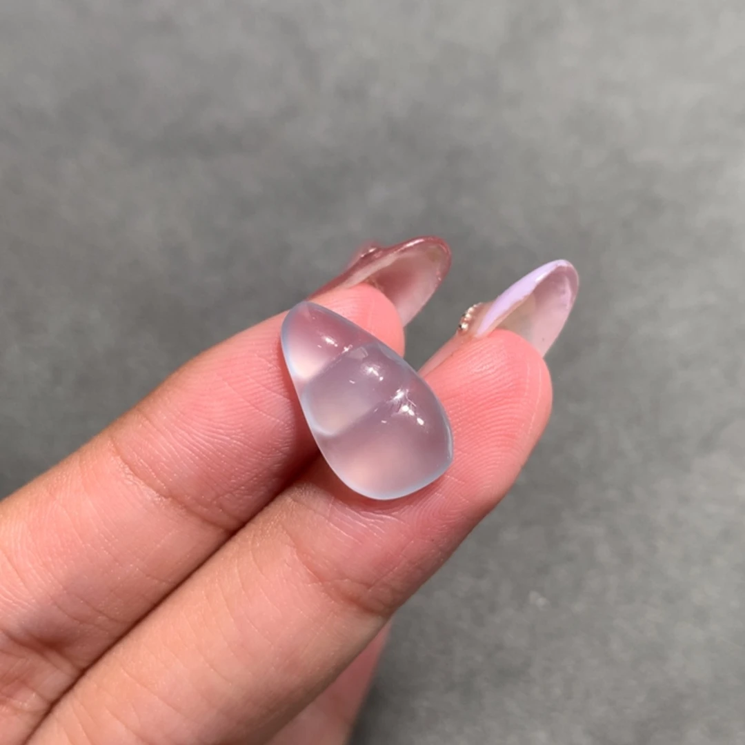 【闪购商品】翡翠颈饰未镶嵌福豆
