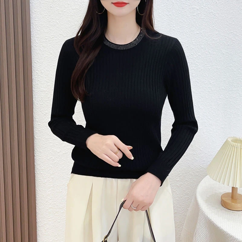 2025秋装新款镶钻圆领抽条弹力百搭羊毛打底衫女显瘦毛衣针织衫