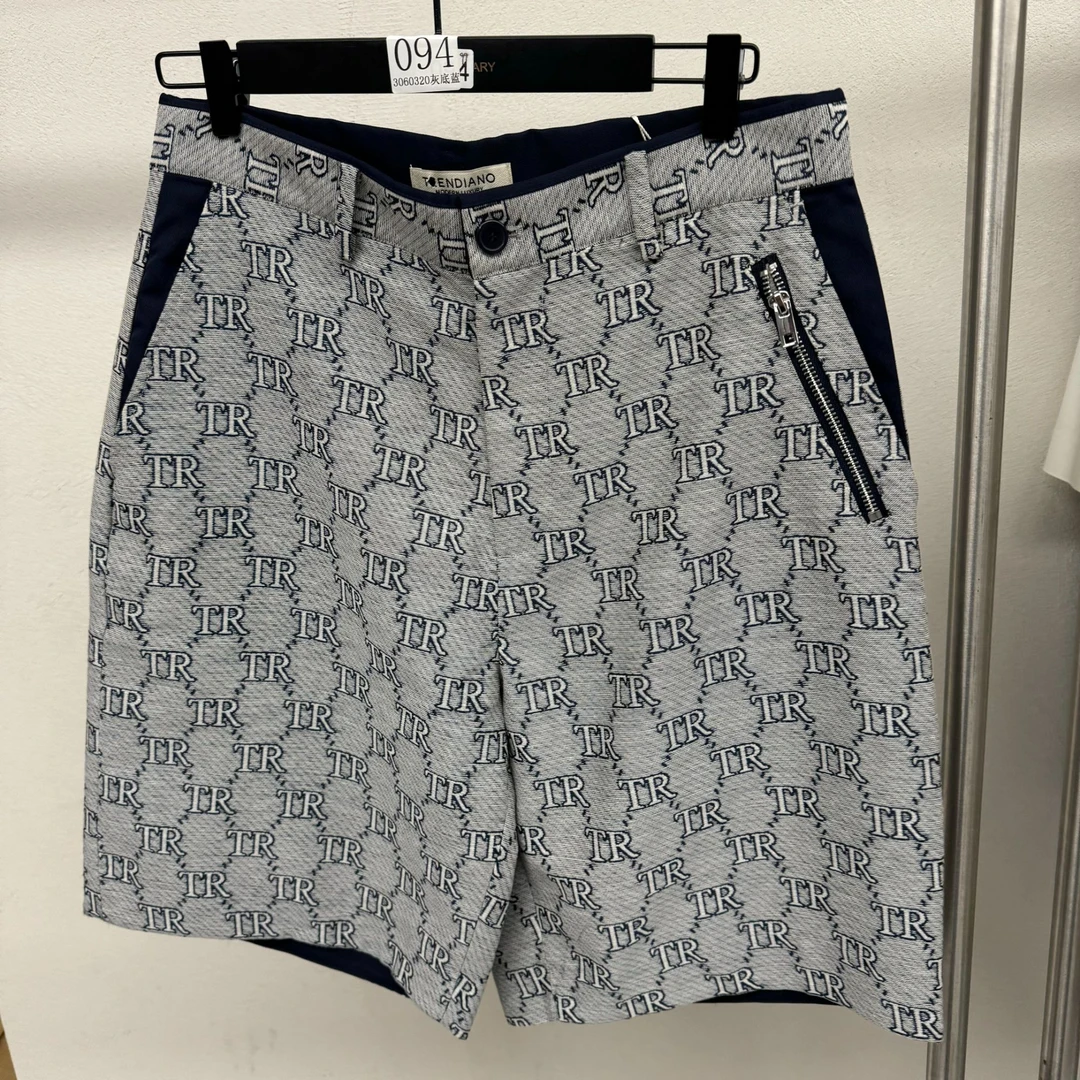 094--3060320字母提花布梭织短裤