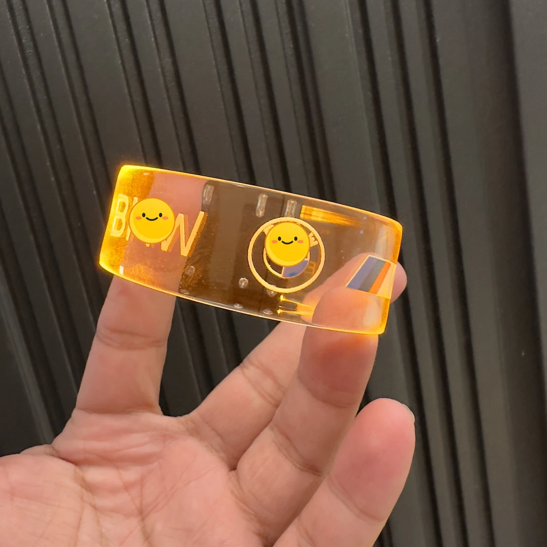 北岛定制 个性化磁吸发光手环 usb充电