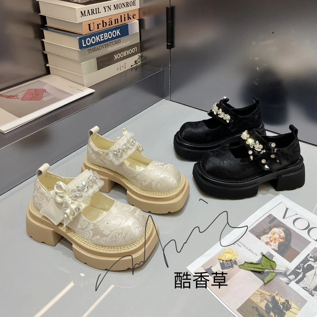 新中式国潮风水钻蝴蝶结玛丽珍单鞋女春季新款乐福鞋学院风ck022