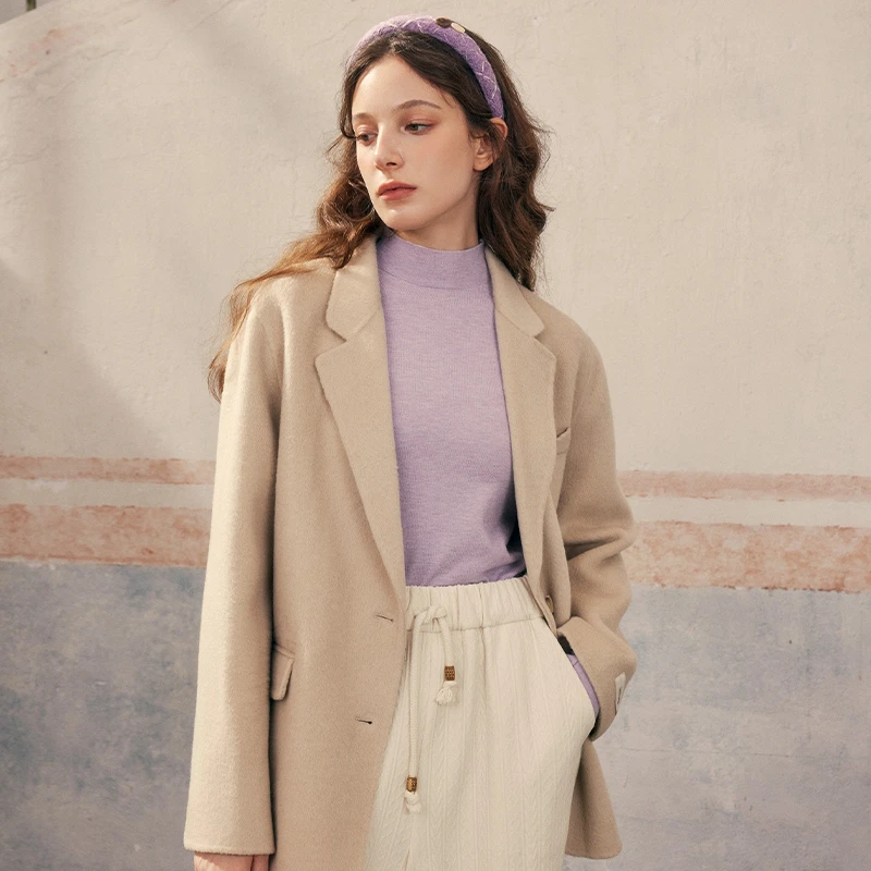 两三事 儒雅之举 2024冬季新款简约单排扣翻领羊毛呢外套女宽松