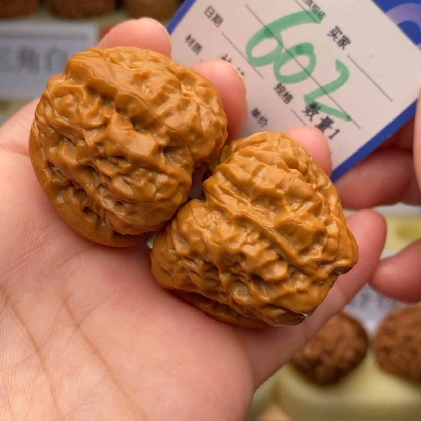 【闪购商品】文玩核桃吊坠金蟾39.602