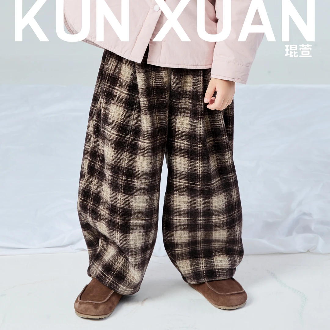 【琨萱】“典雅格调”2024冬款男童雪尼尔复合一体绒直筒裤AU57K060