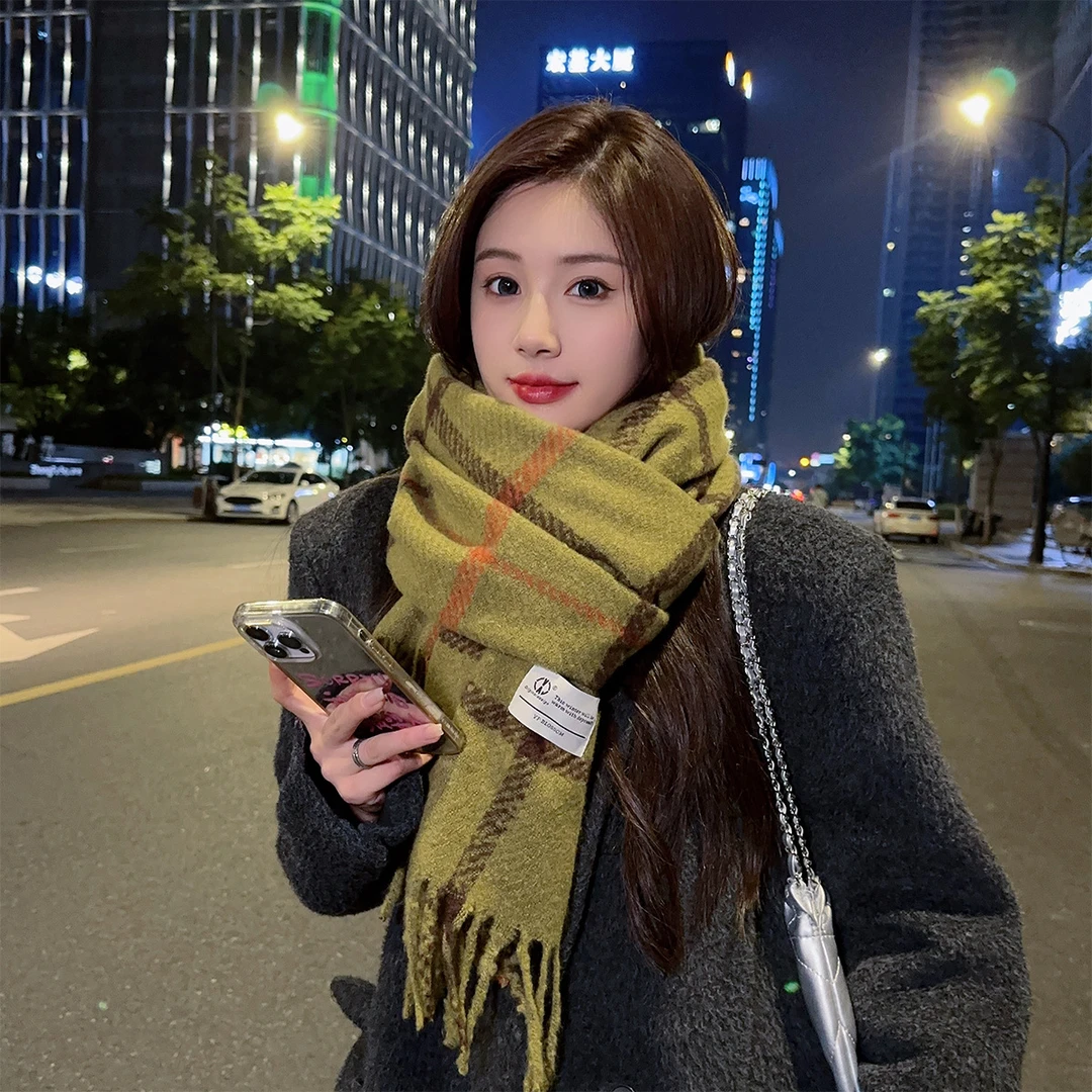 围巾冬季格子羊绒混纺加厚围脖新款保暖百搭韩版高级披肩针织情侣