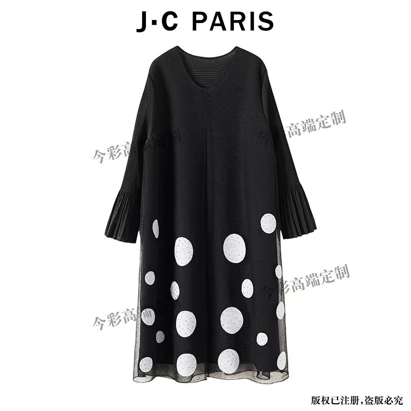 【法式波点】233新款褶皱连衣裙洋气时髦大码连衣裙