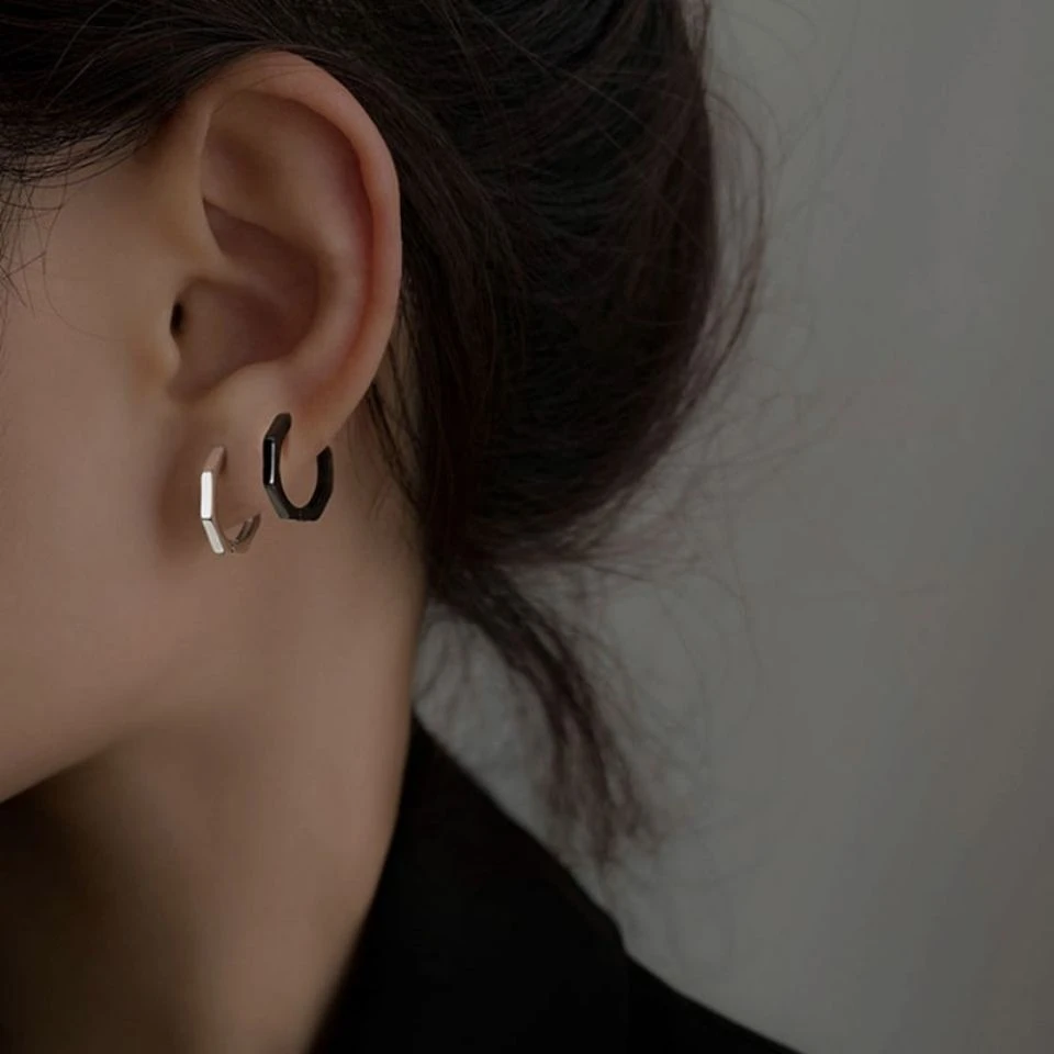 睡觉不用摘的酷炫男女耳扣s925银冷淡风耳环情侣款耳钉网红耳坠圈