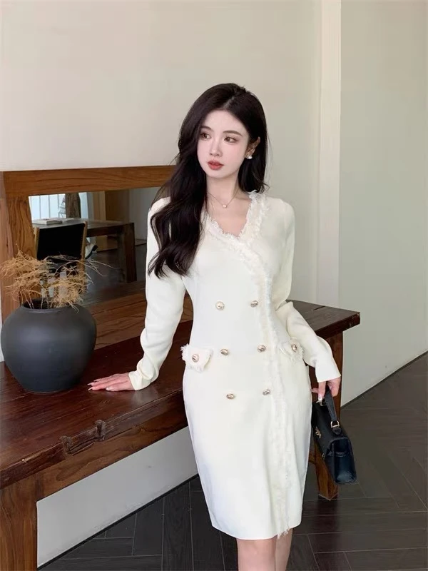 2024新款百搭针织连衣裙复古裙子显瘦小香风时尚秋冬气质法式