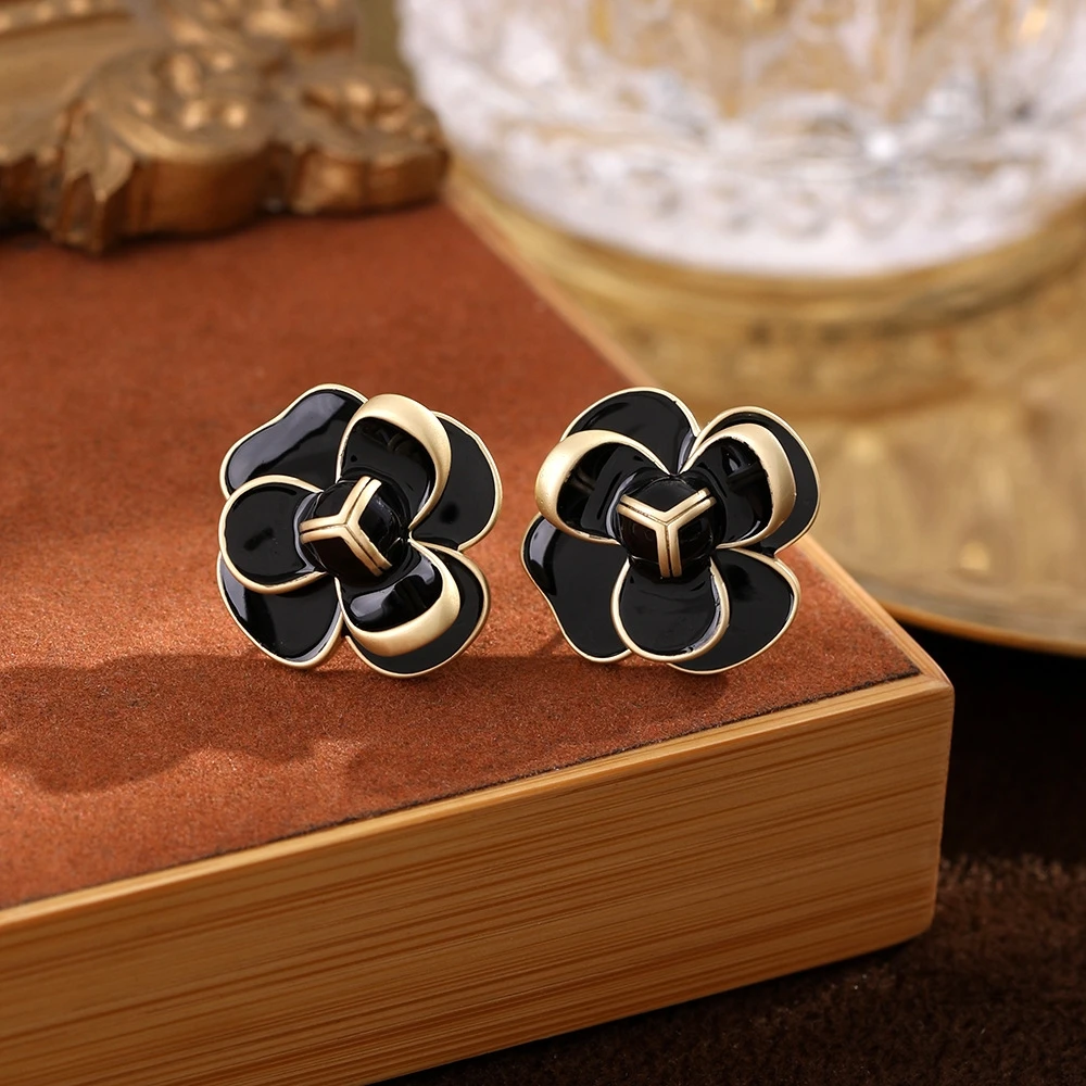 铜合金珐琅耳饰 尚气质轻奢新款小众设计师高级感耳钉1533