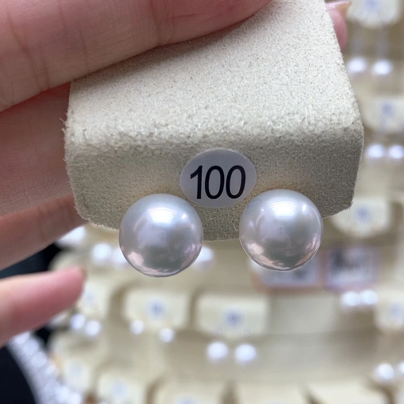 【闪购商品】淡水珍珠耳饰18K金镶嵌