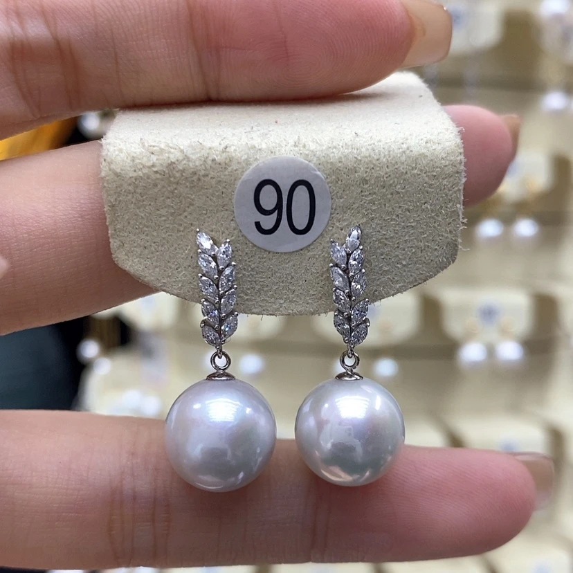【闪购商品】淡水珍珠耳饰18K金镶嵌