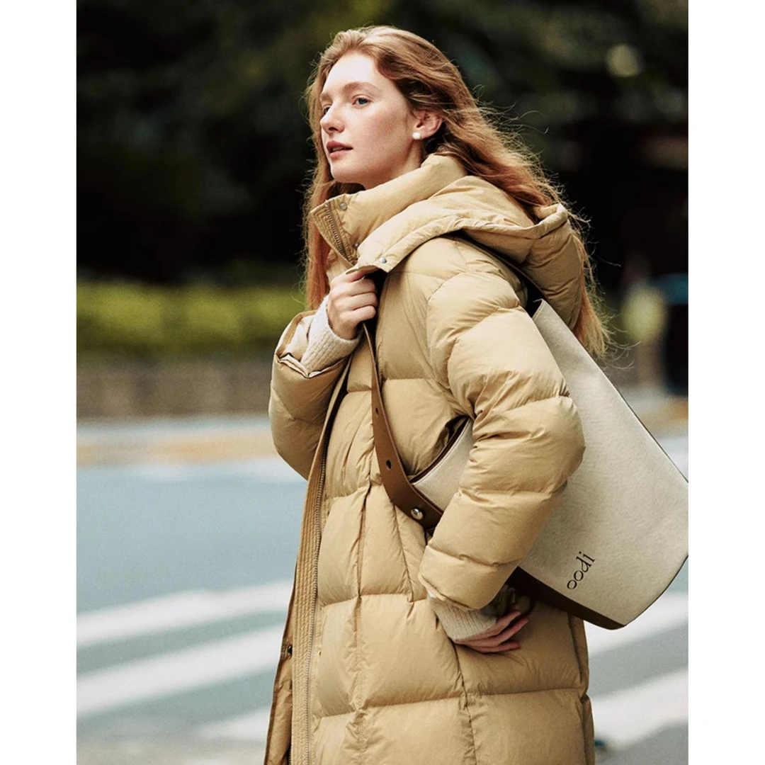 范思蓝恩复古都市通勤简约韩版连帽中长款加厚羽绒服女23FS14088