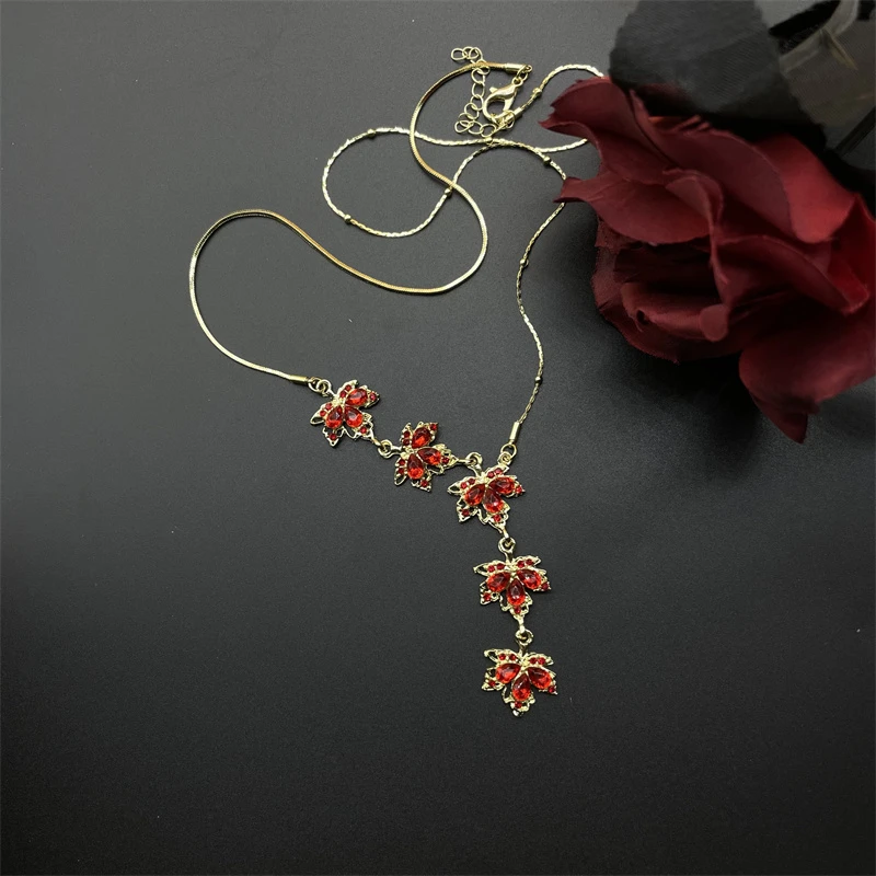 铜合金锆石项链 轻奢气质合金复古红色毛衣链F005