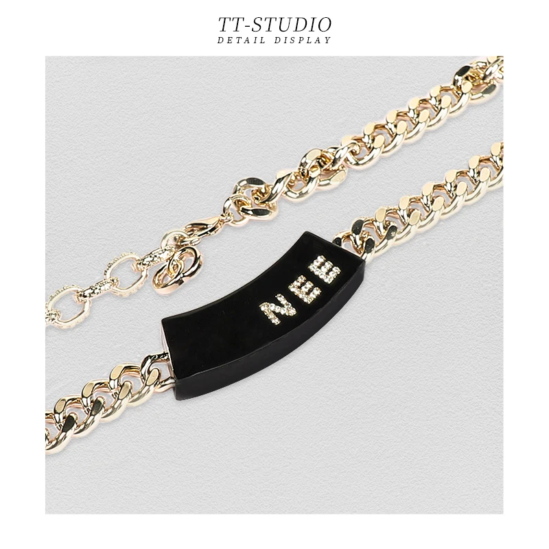 TT- Studio个性欧美黑色亚克力字母链条颈链项链锁骨