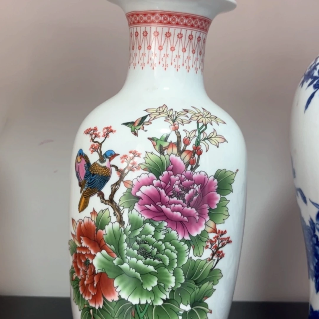 【闪购商品】瓷瓶景德镇陶瓷 高35