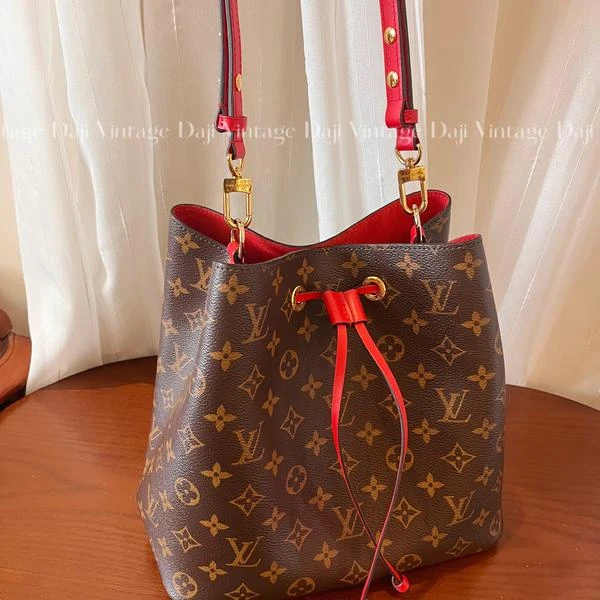 大吉中古/Lv老花红桶单肩包