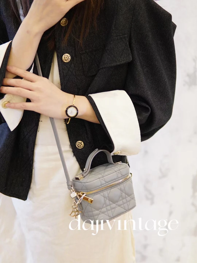 95新 DIOR/迪奥 大吉中古/Dior迪奥云雾蓝藤格纹小盒子
