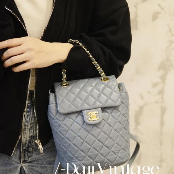 大吉中古/Chanel雾霾蓝萨尔茨堡双肩包