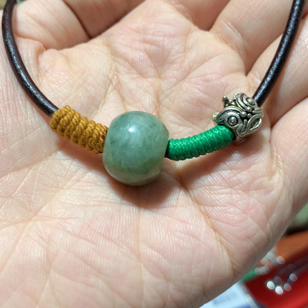 【闪购商品】翡翠颈饰未镶嵌