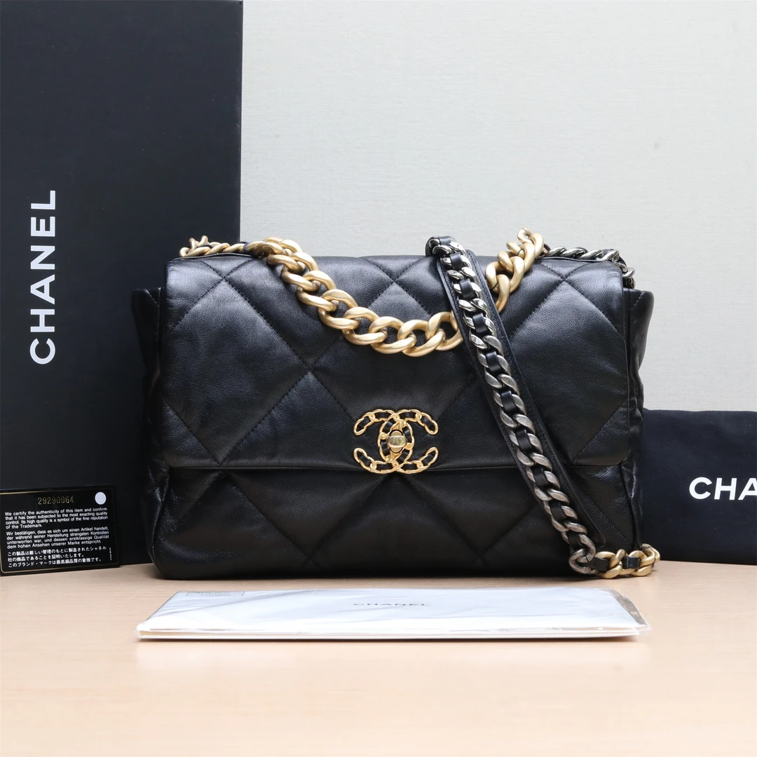 95新 Chanel/香奈儿 19BAG 口盖包 中号 黑 29开 金扣 P244170660