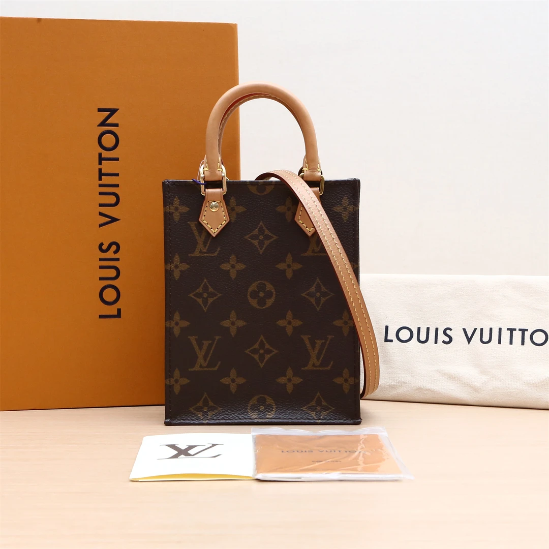 95新 LouisVuitton/路易威登  琴谱包 14老花PVC 2021 P214659884