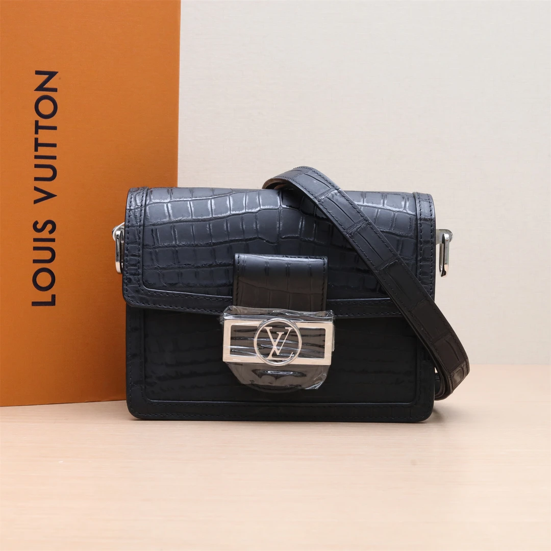 95新 LouisVuitton/路易威登  达芙妮包Mini 20 芯片P224930293