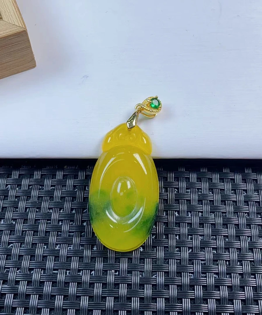 （聚宝严选）0157黄绿如意吊坠精致气质妈妈款时尚精美