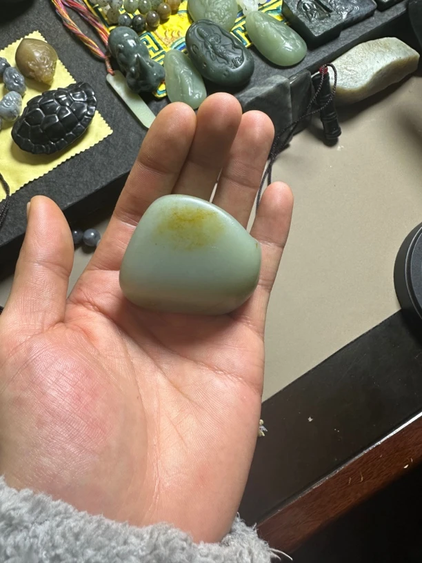新疆和田玉籽料原石
