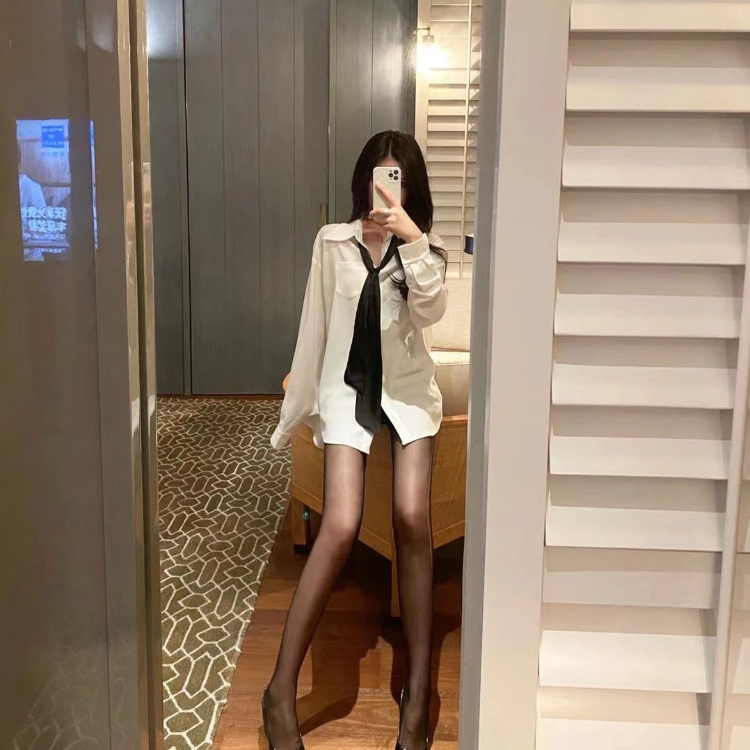 斩男穿搭时尚气质白衬衫小众网红polo设计感衬衣女生韩系ins衣服