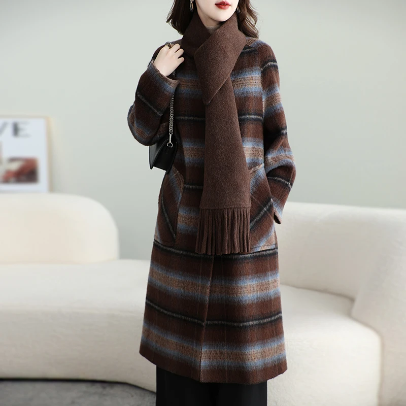 一衣两穿 流苏围巾双面呢大衣中长款女2024秋冬新款格子毛呢外套