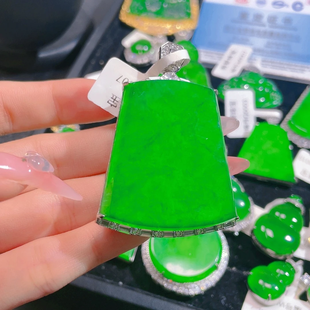 翡翠吊坠(不含链)银S925镶嵌