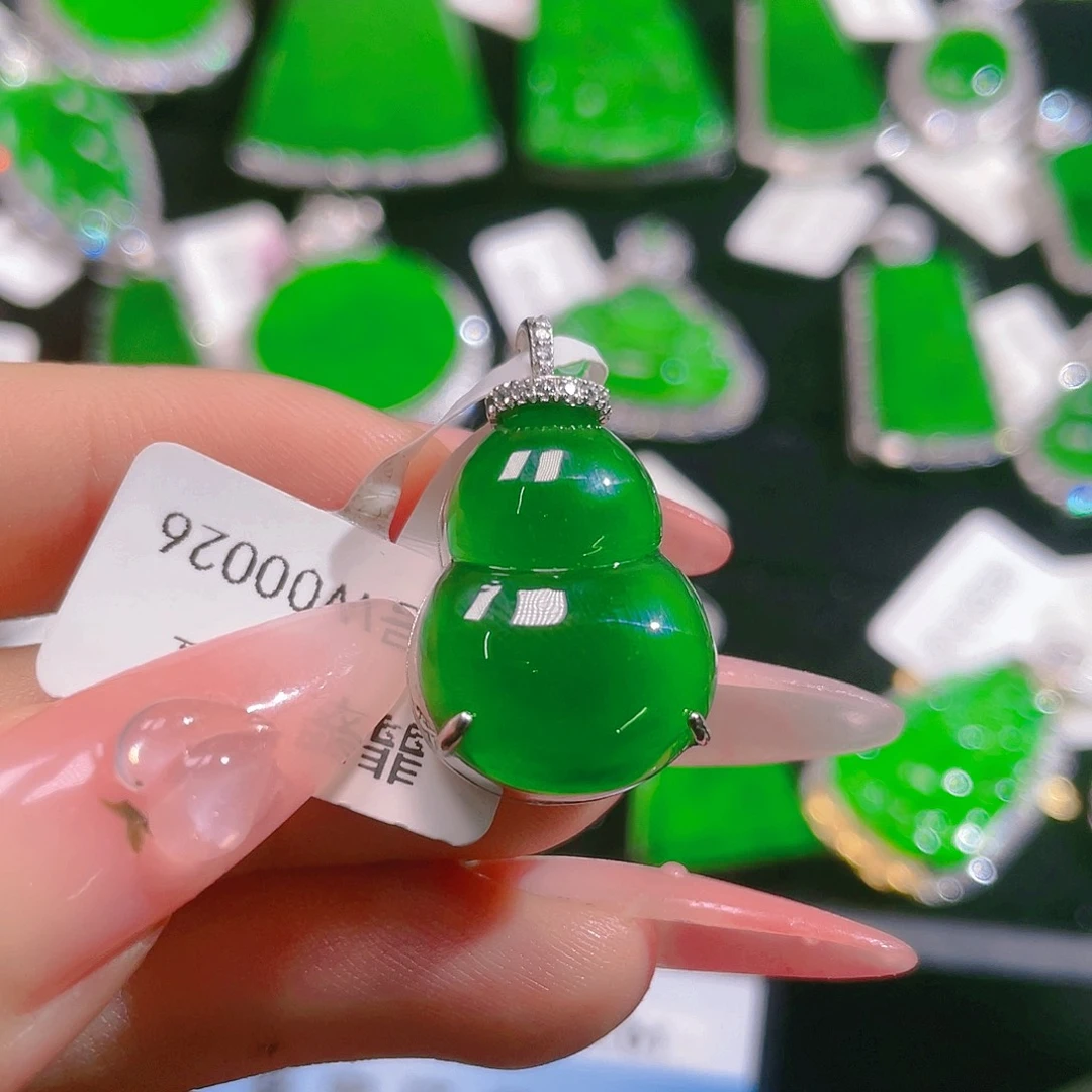 翡翠吊坠(不含链)银S925镶嵌