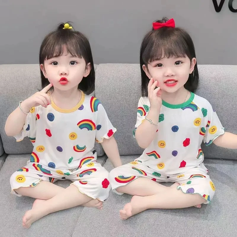 莫代尔女童睡衣夏款新款儿童家居套装宝宝棉质短袖中腰彩虹空调服