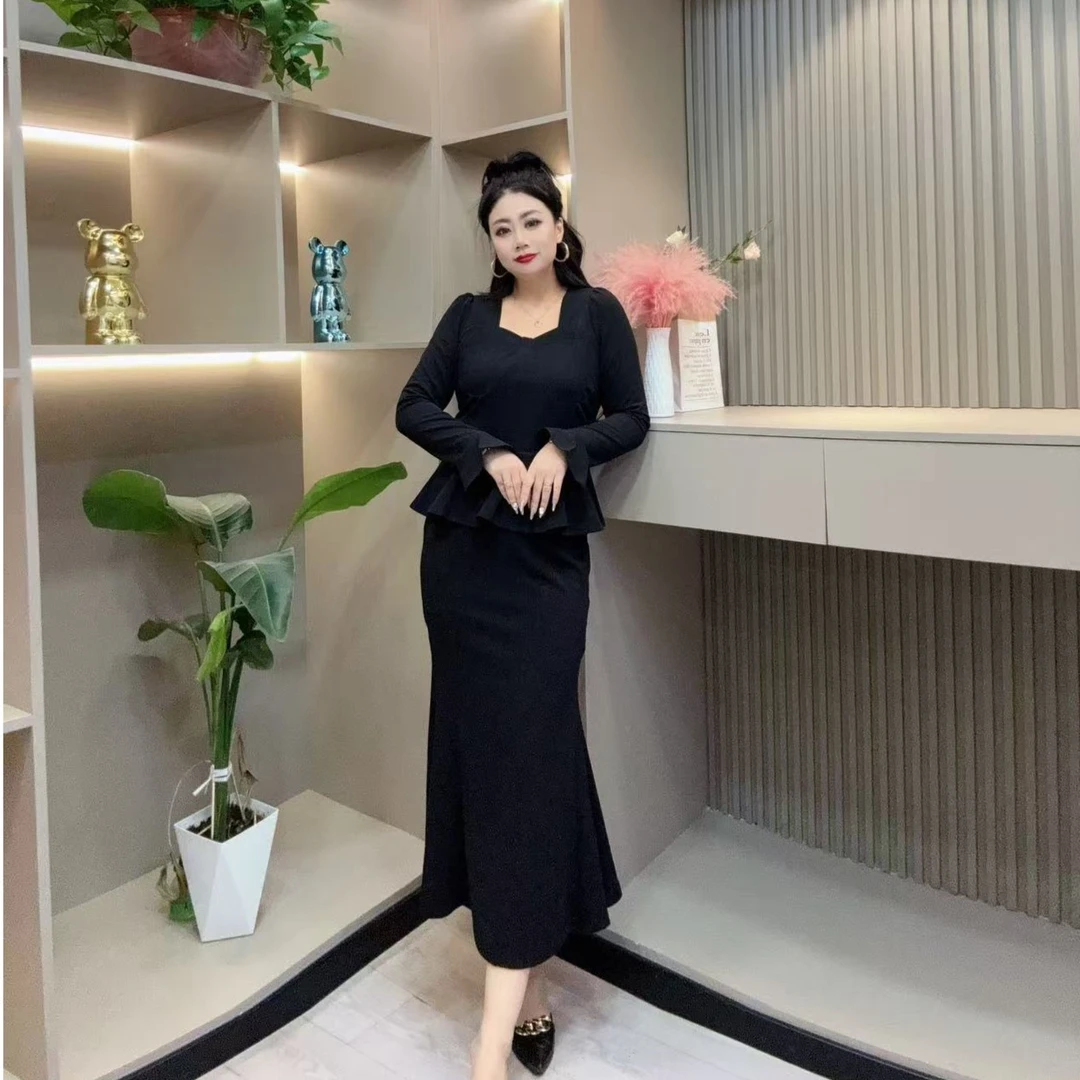 冬季时尚两件套-娃 9327气质潮美菲边收腰显瘦款胖MM大码女装新款