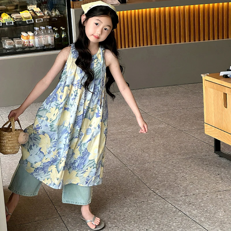 彩虹朵朵2024夏季女童花花连衣裙Minim韩版度假风宽松印花背心裙