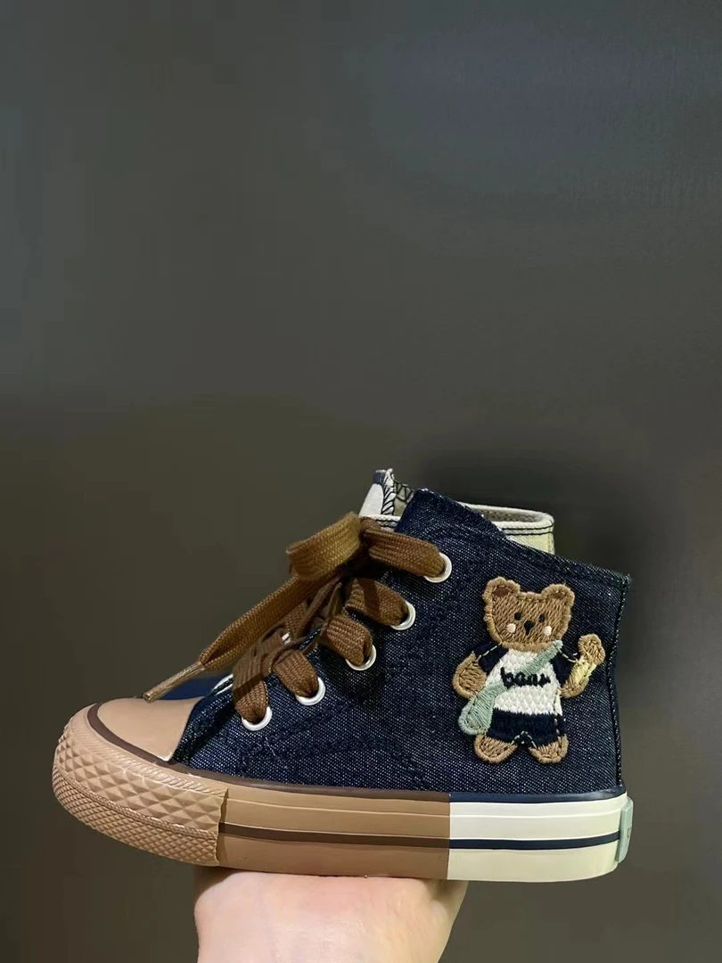 小熊帆布鞋2024新款时尚儿童鞋时尚外穿鞋CAMI3-001
