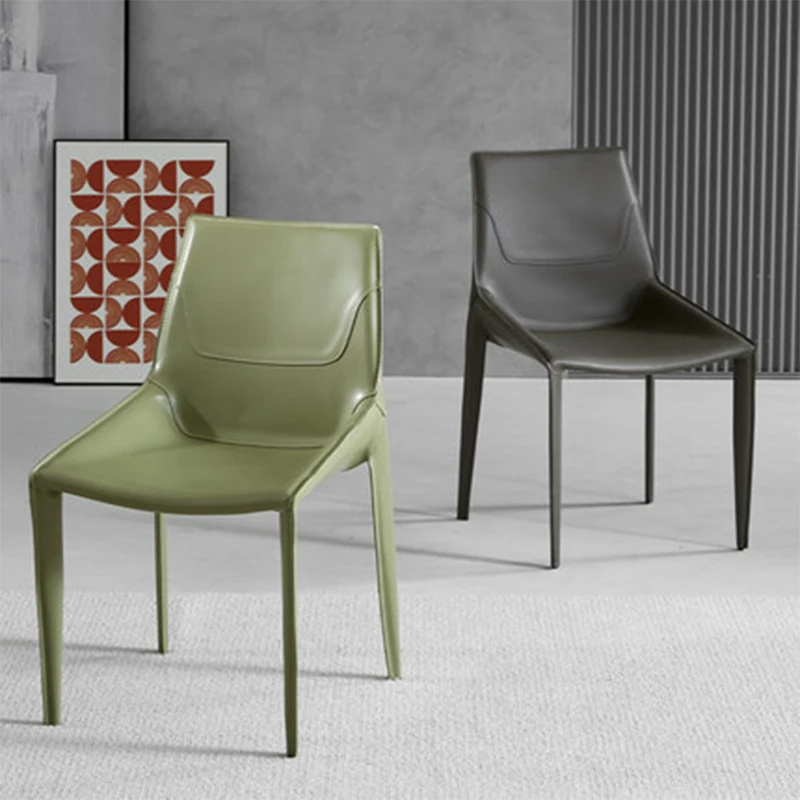 北欧轻奢马鞍皮餐椅酒店现代简约意式极简设计师餐厅书桌椅靠背凳