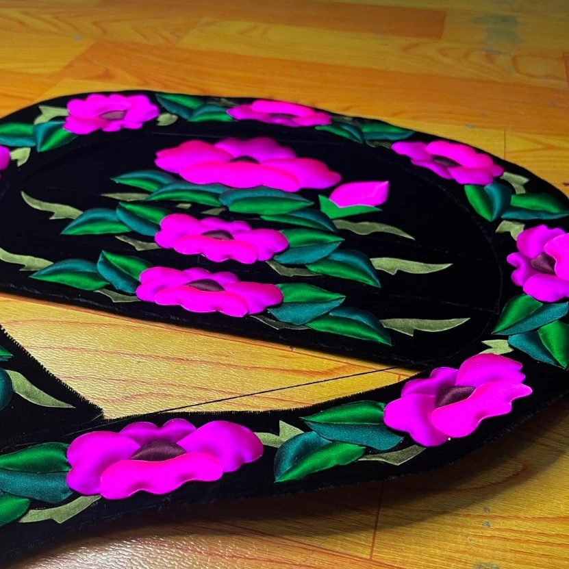 苗族服饰手工贴花绣THX--004小孩号