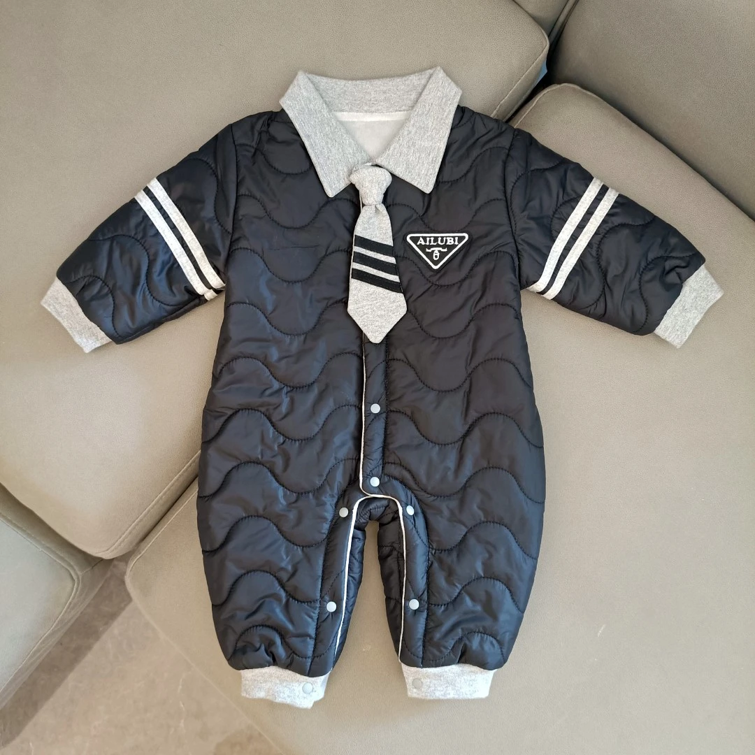 薄棉宝宝连体衣外出服 秋冬棉服初春哈衣  时尚