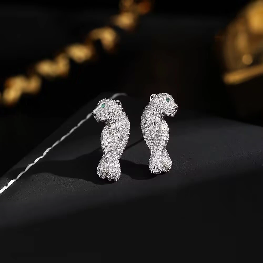 铜合金合成锆石耳饰 《货号6470》8628羞羞豹耳钉