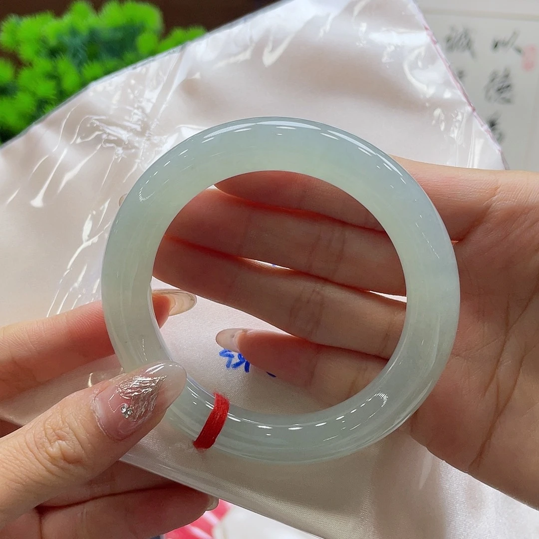 翡翠手镯未镶嵌12 号链接