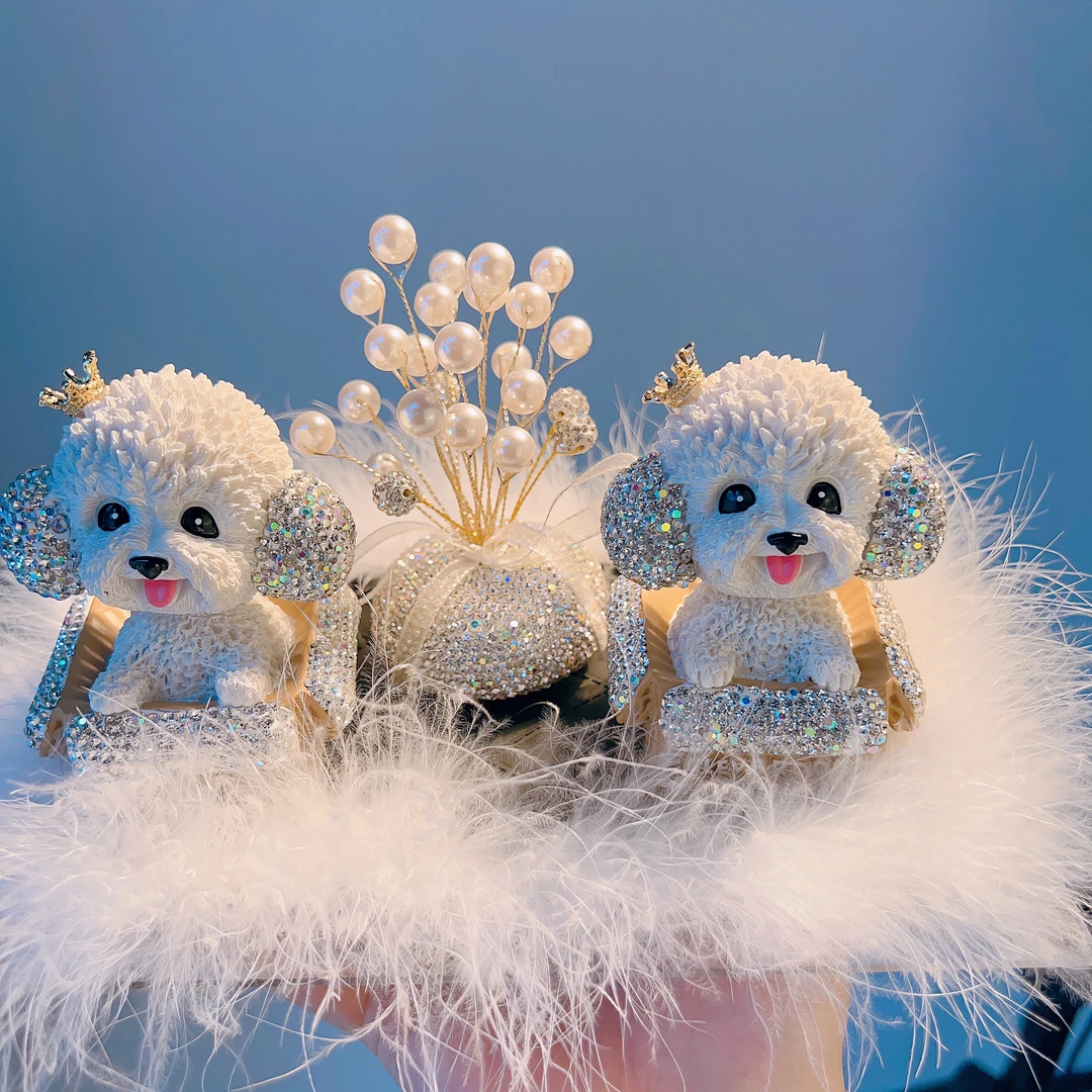 【汪小菲粉丝专属】香薰车载摆件摇头泰迪狗狗汽车中控台女司机