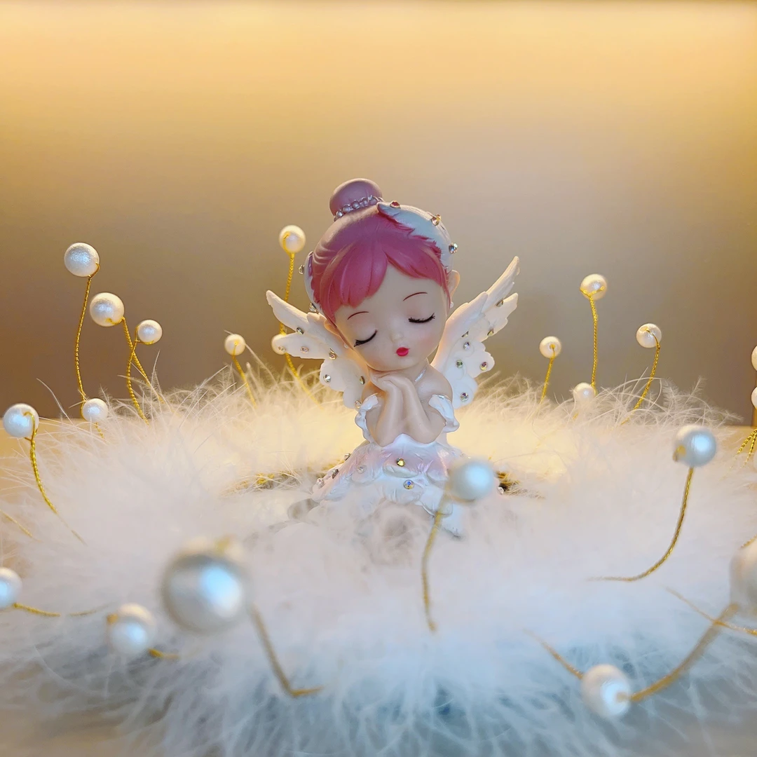 【贝拉天使】法式浪漫香薰摆件女孩车载中控台可爱摆件车内饰品摆件