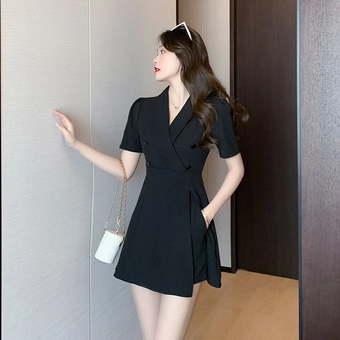 时尚套装2023夏新款女装小个子修身西装气质开叉连衣裙短裤两件套