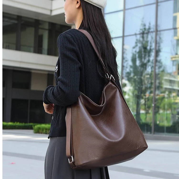 【GF】新款小众设计托特女包时尚百搭通勤腋下单肩斜挎手提包15163