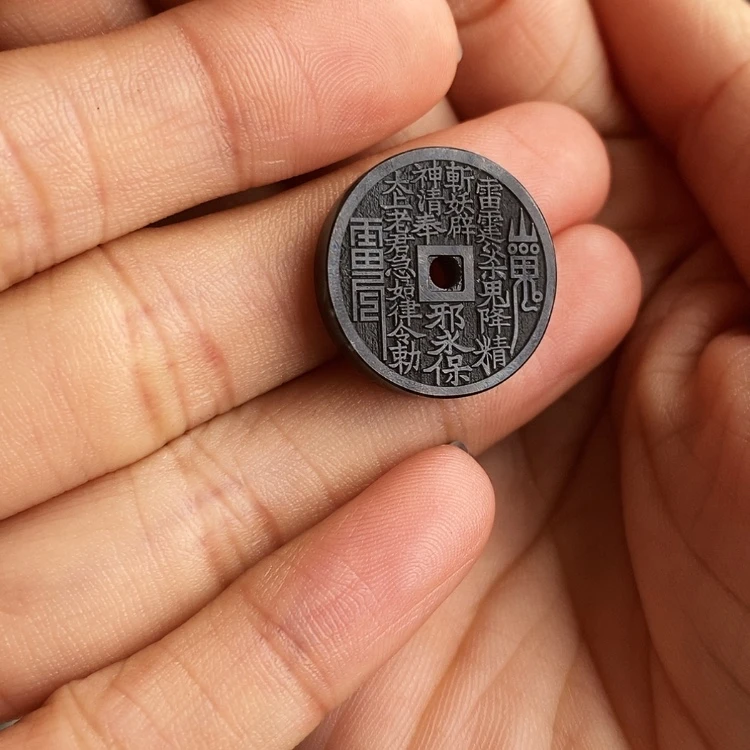 【闪购商品】定制翡翠未镶嵌又**?