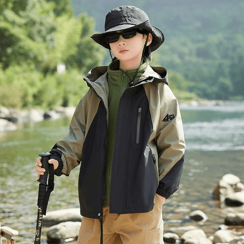 男童休闲户外中童装冲锋衣春秋款2024新款中大童户外春装外套防风