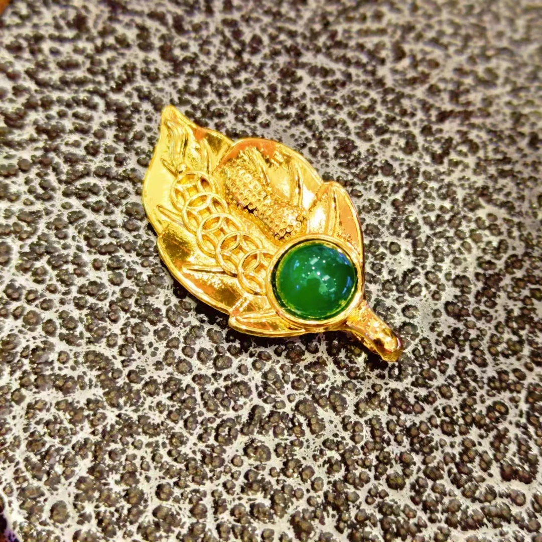 【喜喜专属】时尚绿玉髓镶嵌合金大叶有成吊坠赠合金链